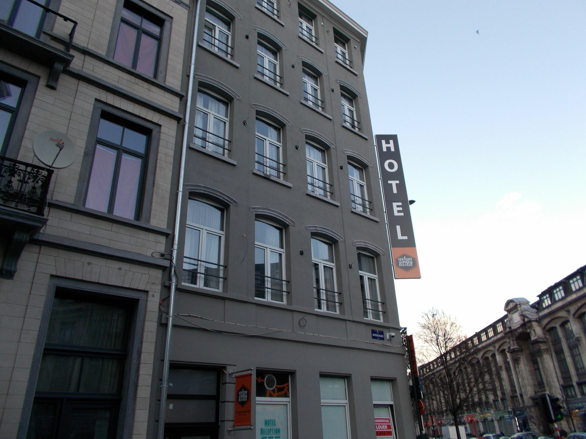 Urban City Centre Hostel Brussels Exterior photo